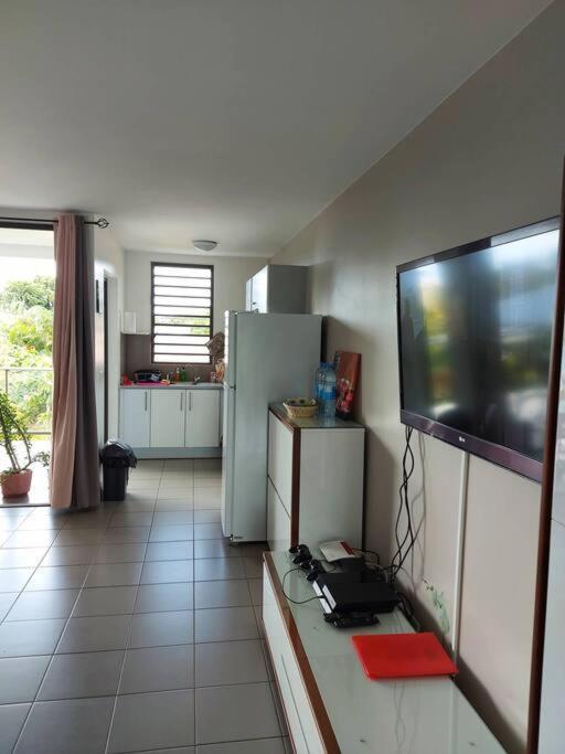 Toriki Lodge Appartement + 2 Parkings Punaauia  Exterior photo